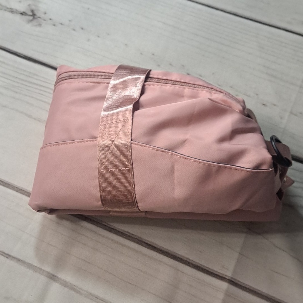 Light Pink Travel Duffel Bag With Zip Extending Bottom - Picture 11 of 11